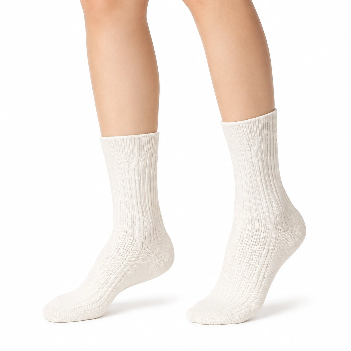 Chaussettes mi-mollet 39-42 en maille écrue à côtes style classique